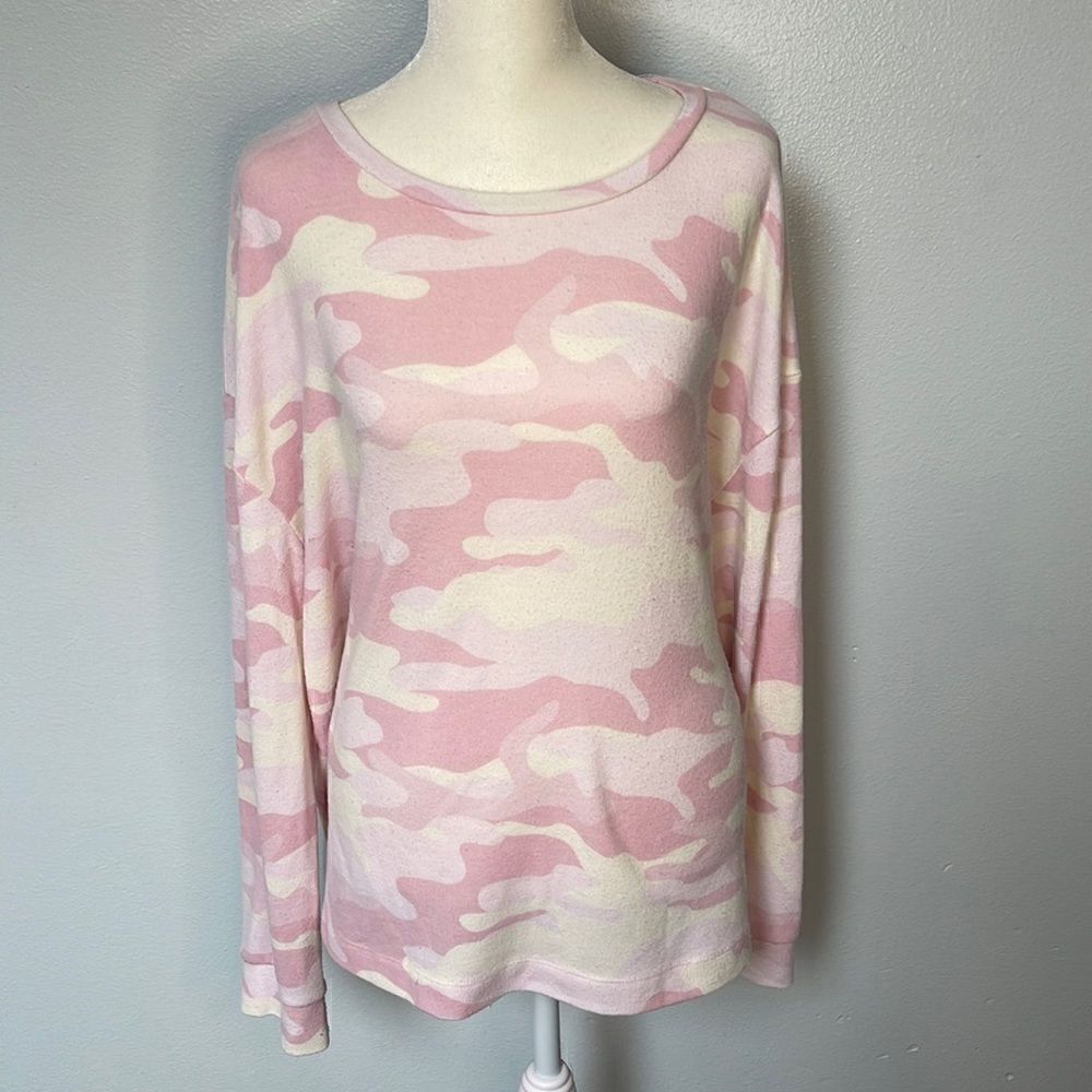 Time and Tru bubble gum pink and cream military print sweater.  Size XL.